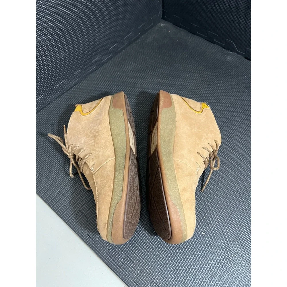 OluKai Loli'i Puki Men's Size 11 Tan‎ Leather Chukka Boots 10481-3434 Waterproof